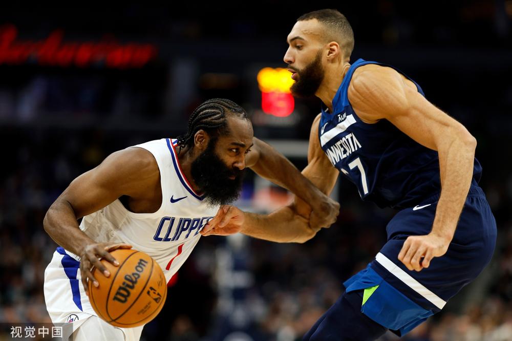 不轻易流露 不轻易流露